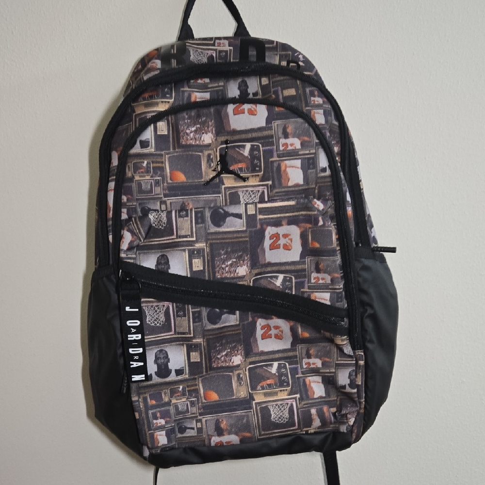 Air Jordan Borough Black Men's Boys Backpack NWOT